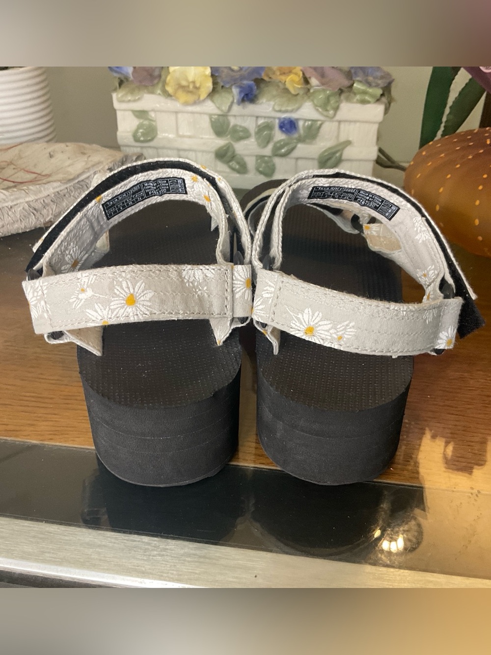 TEVA WOMENS FLATFORM UNIVERSAL GLORIOSA DAISY SANDALS 7 - Picture 6 of 7